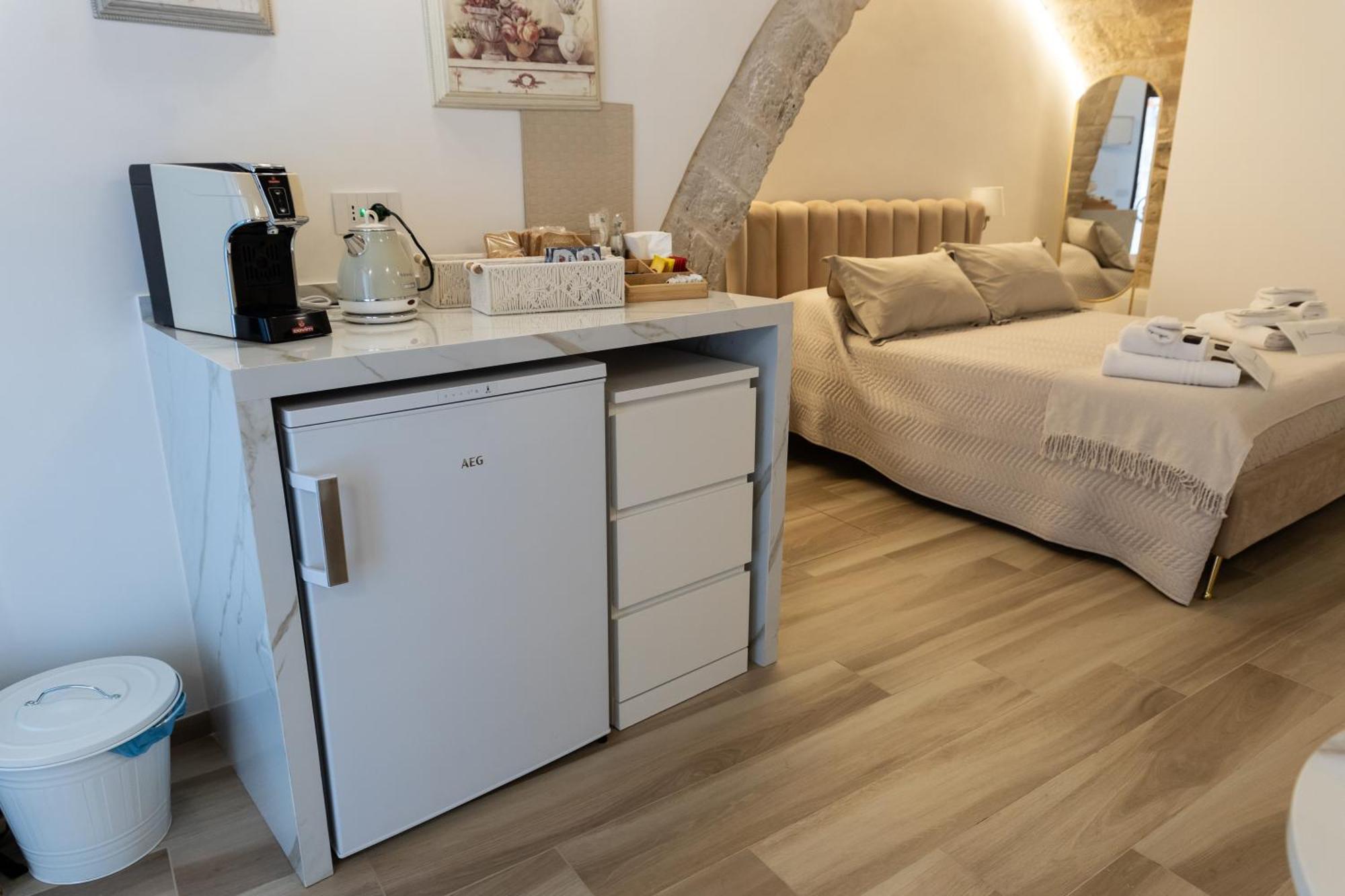 Carola Luxury Room Bari Eksteriør bilde