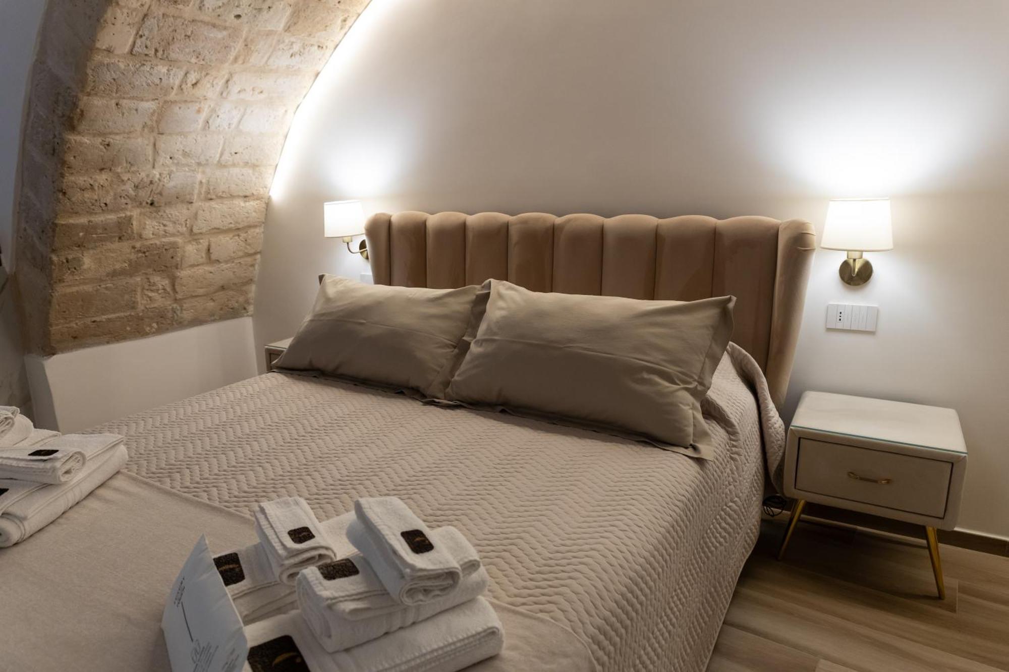 Carola Luxury Room Bari Eksteriør bilde